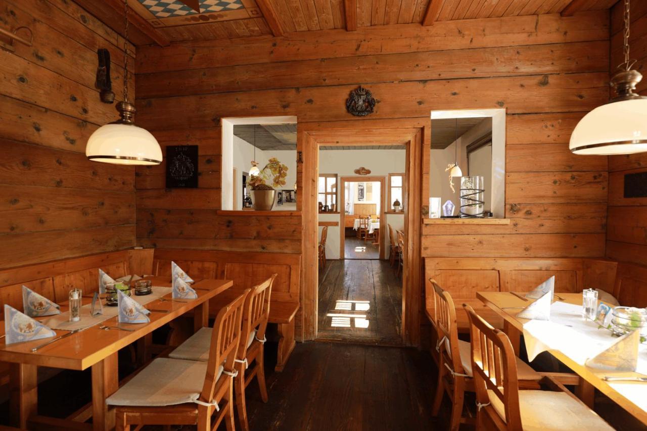 Hotel Weinstube Sinas Brettl Nördlingen Zewnętrze zdjęcie